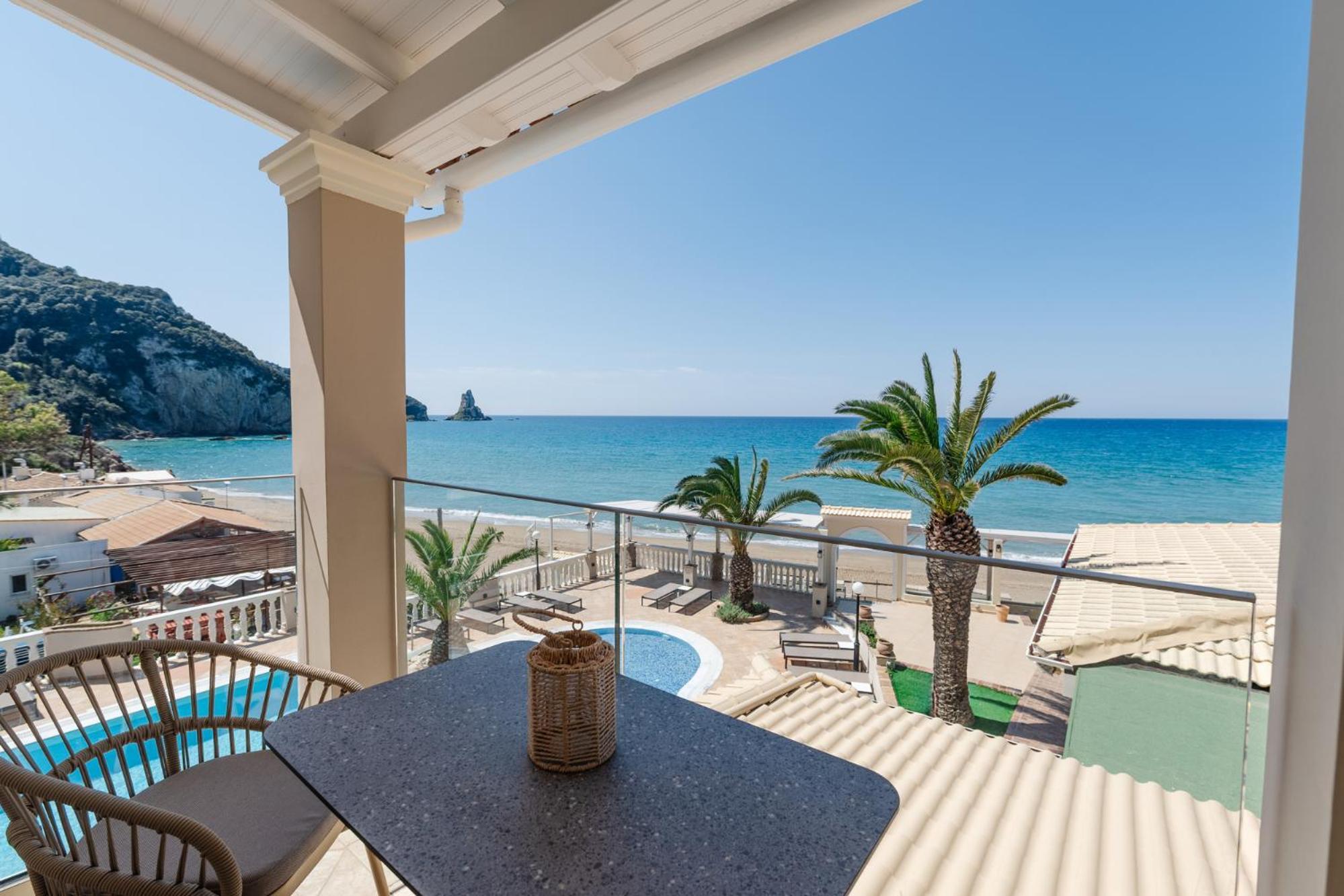 Sea Breeze Hotel & Apartments 阿齐欧斯·贡多斯 外观 照片