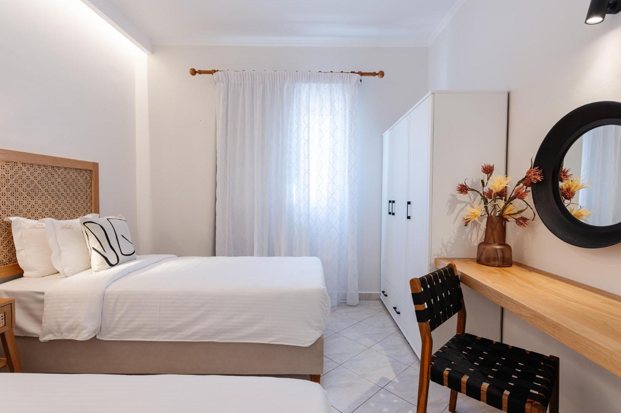 Sea Breeze Hotel & Apartments 阿齐欧斯·贡多斯 外观 照片